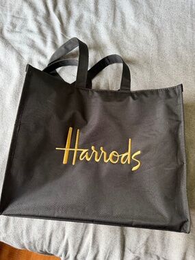 Harrods London Signature Shopper Tote Bag - Black & Gold - Zip Top Closure